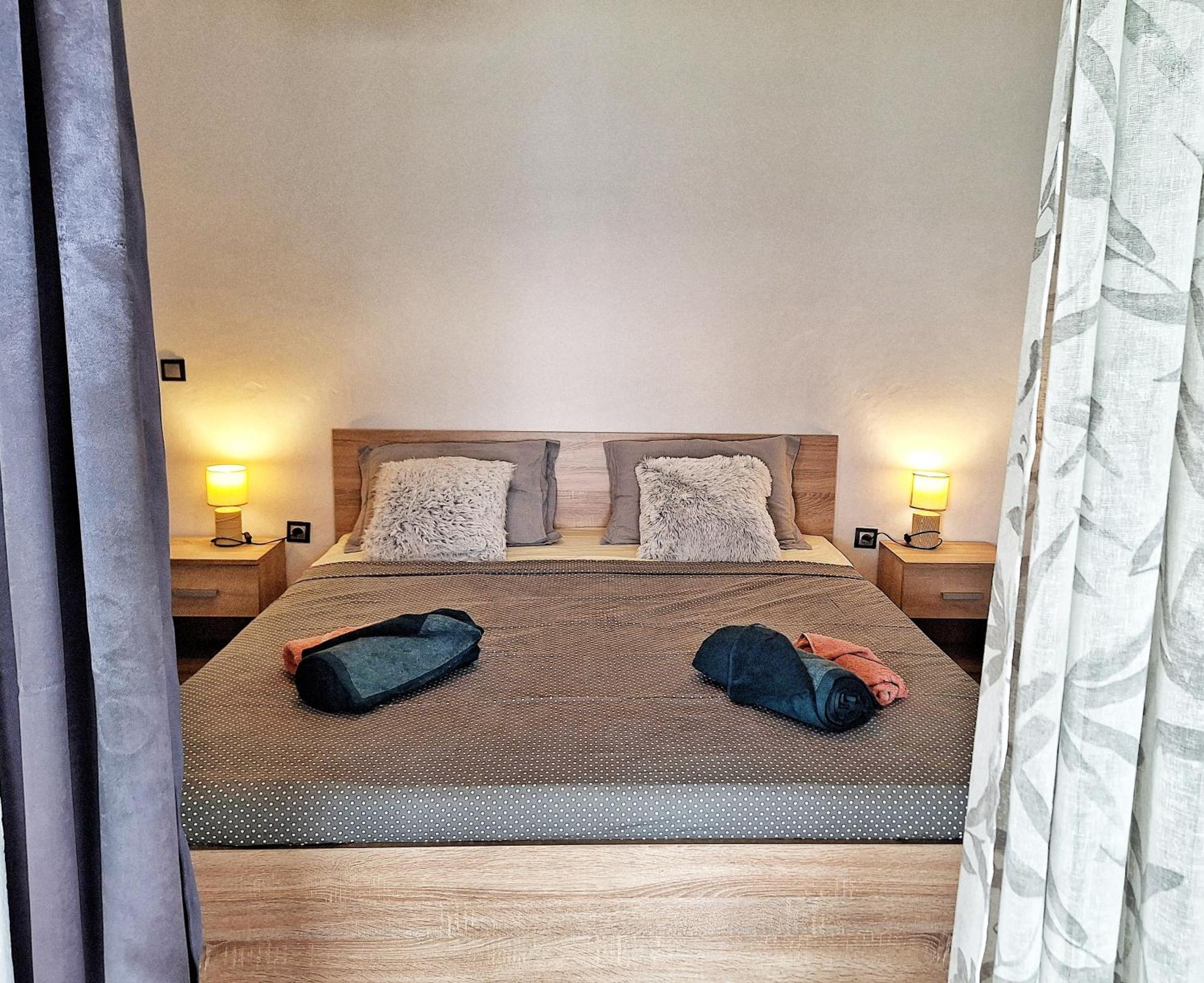 Lemami Seafront Bungalows Kavos Bilik gambar